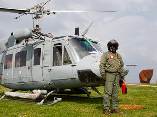 HA.18-7 - Spain - Navy Bell 212