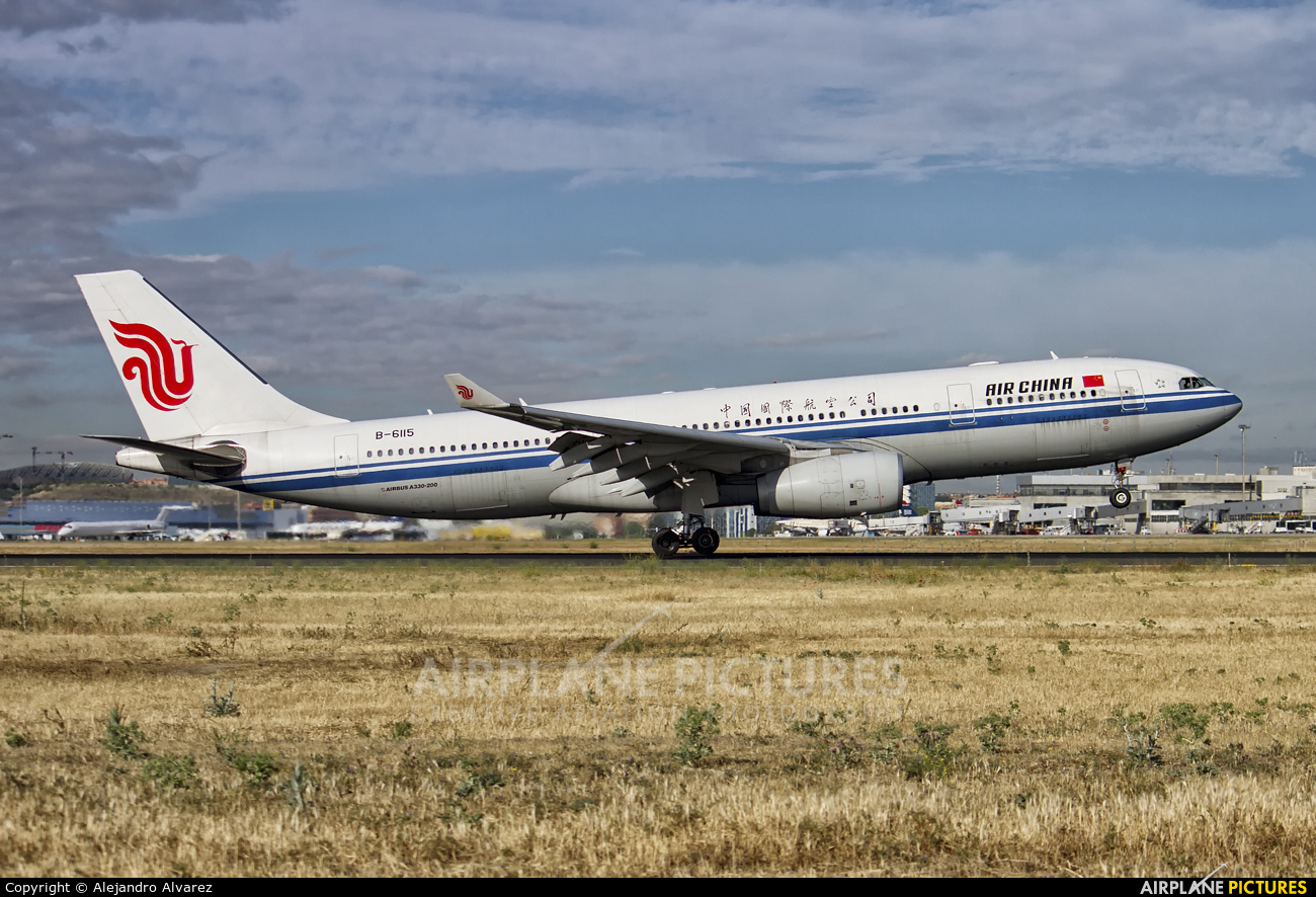 Air China B-6115 aircraft at Madrid - Barajas