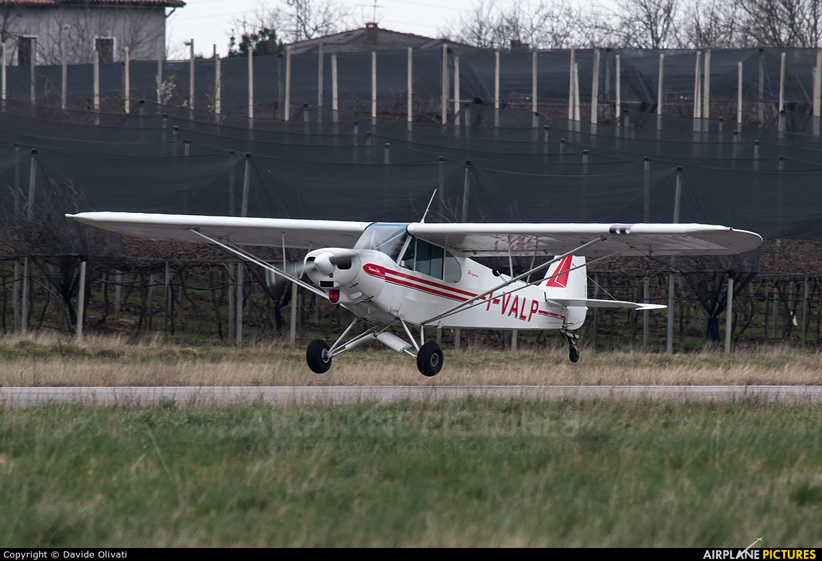 Private I-VALP aircraft at Verona - Boscomantico