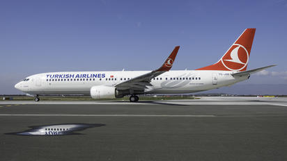 TC-JYF - Turkish Airlines Boeing 737-900ER