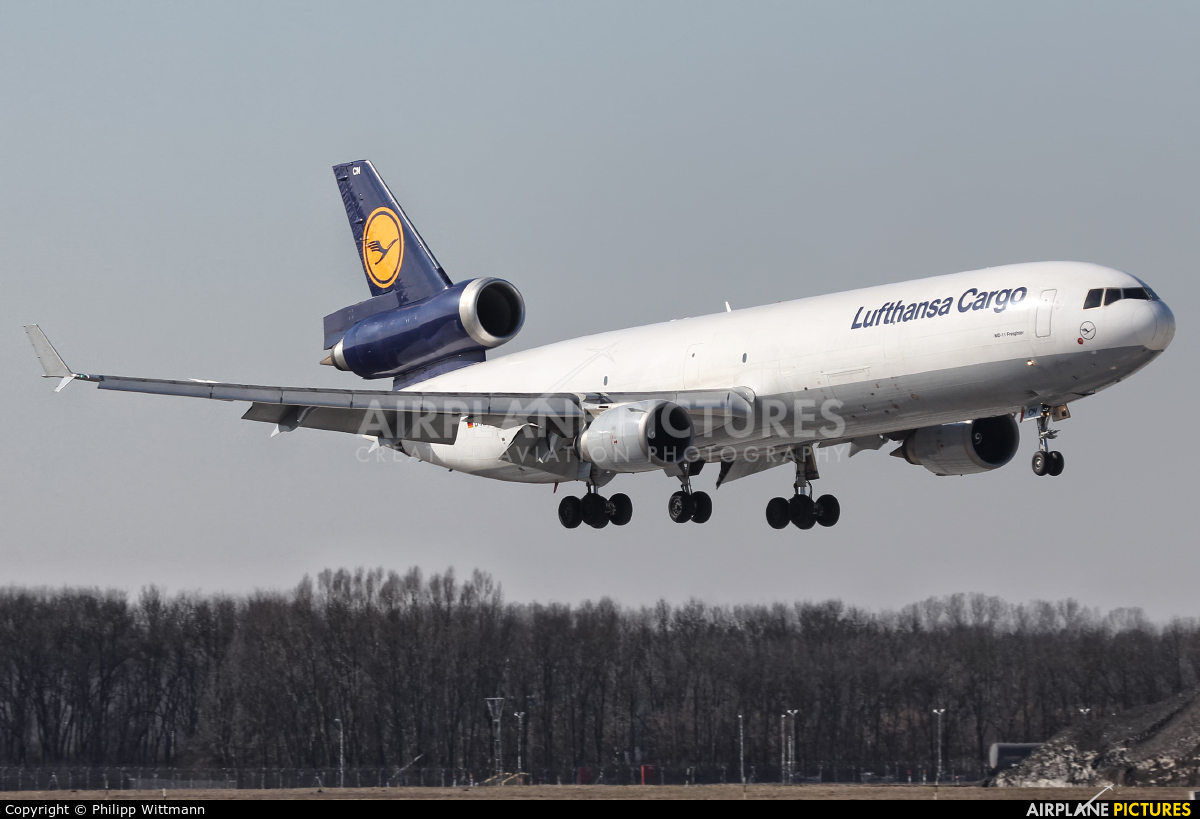 Lufthansa Cargo D-ALCN aircraft at Munich