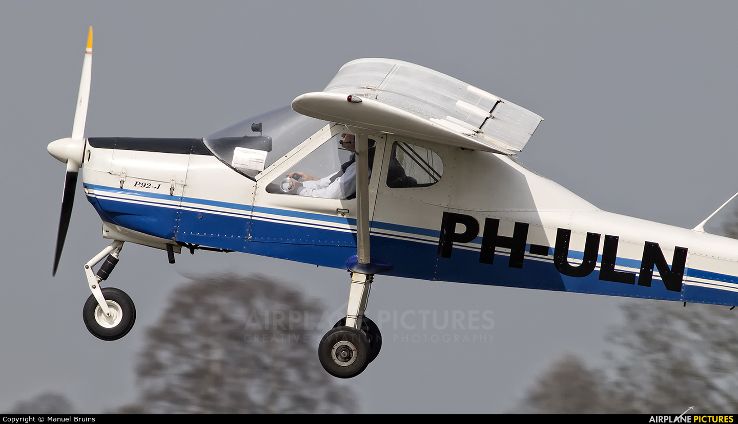 Private PH-ULN aircraft at Deventer - Teuge