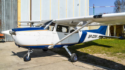 SP-COM - Aeroclub Warsaw Cessna 172 Skyhawk (all models except RG)