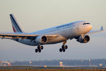F-GZCN - Air France Airbus A330-200