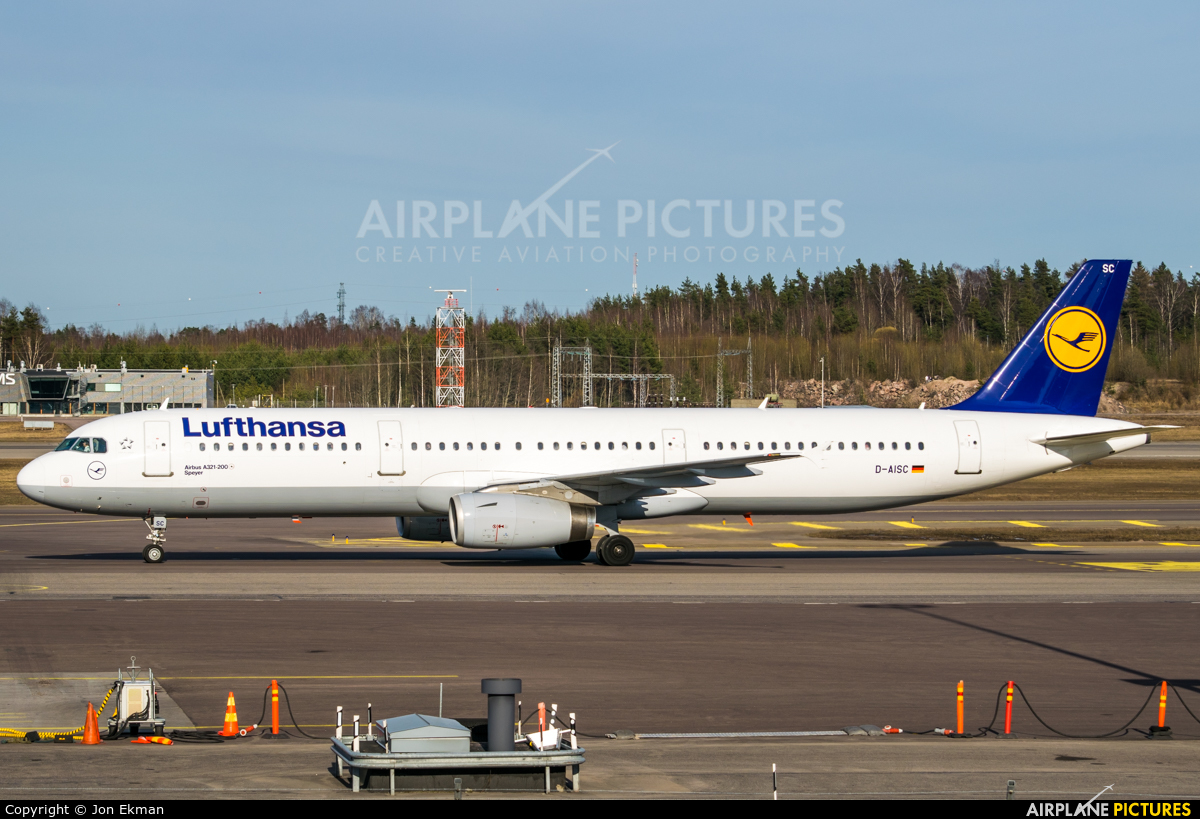 Lufthansa D-AISC aircraft at Helsinki - Vantaa