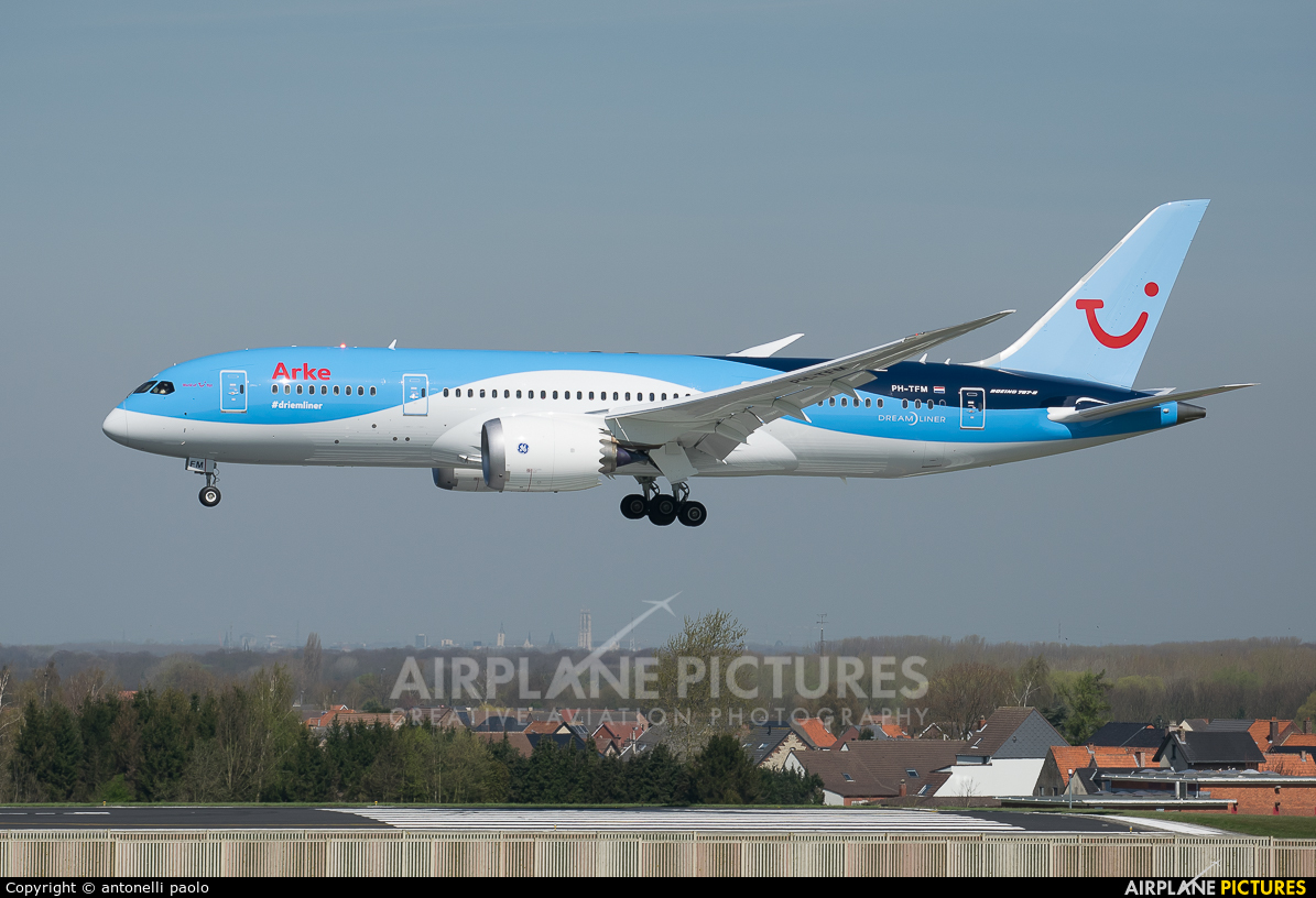 Arke/Arkefly PH-TFM aircraft at Brussels - Zaventem