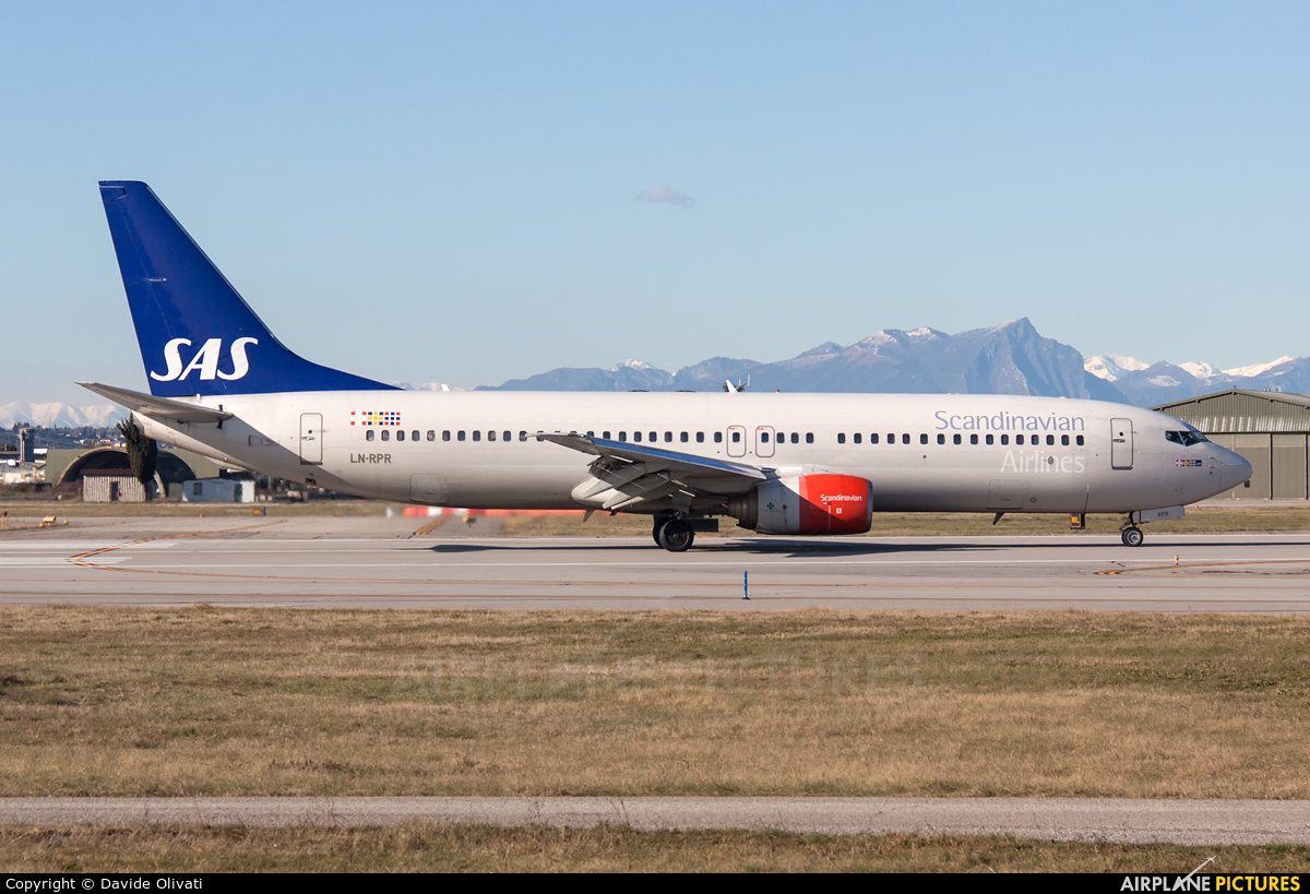 SAS - Scandinavian Airlines LN-RPR aircraft at Verona - Villafranca