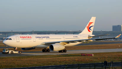 B-5968 - China Eastern Airlines Airbus A330-200