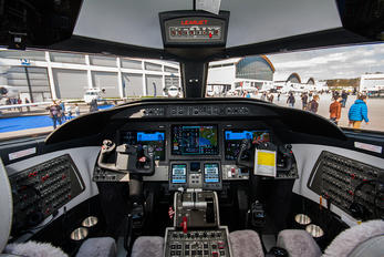 N751LJ - Private Learjet 75