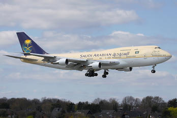 HZ-HM1A - Saudi Arabia - Royal Flight Boeing 747-300