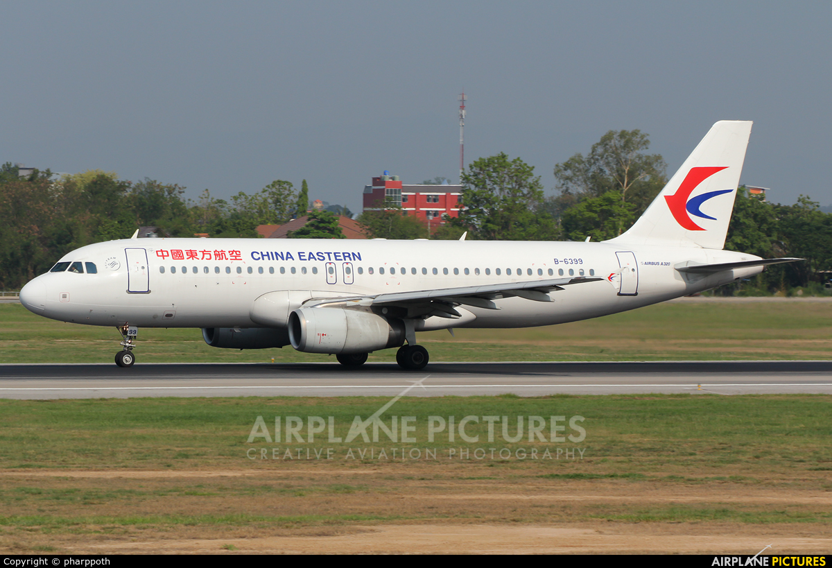 China Eastern Airlines B-6399 aircraft at Chiang-Mai