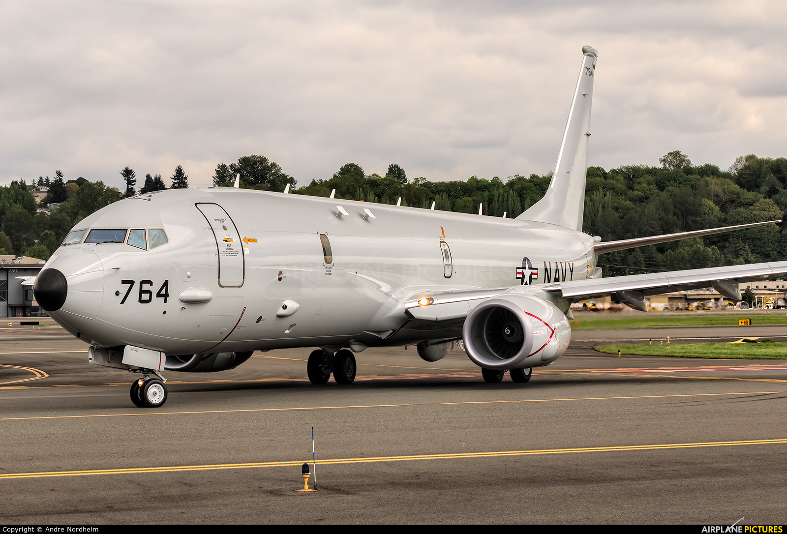 USA - Navy 168764 aircraft at Seattle - Boeing Field / King County Intl