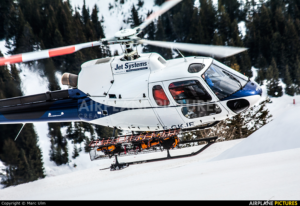 Jet Systems F-GKJE aircraft at Courchevel