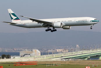 B-KQP - Cathay Pacific Boeing 777-300ER