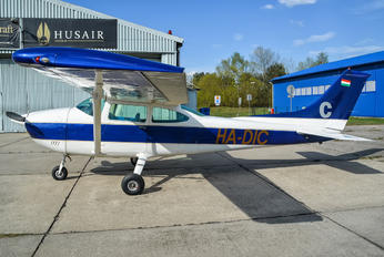 HA-DIC - Private Cessna 182 Skylane (all models except RG)