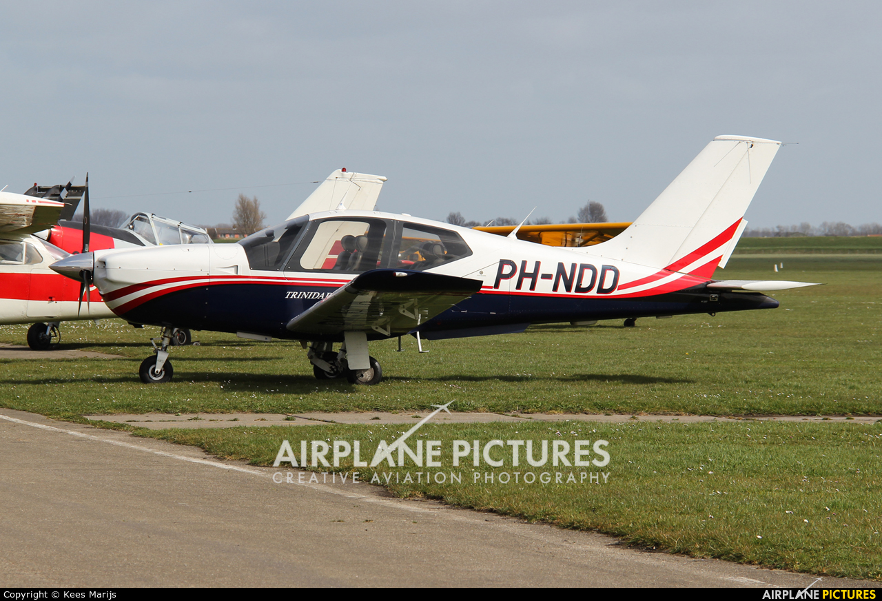 Private PH-NDD aircraft at Middelburg - Midden Zeeland