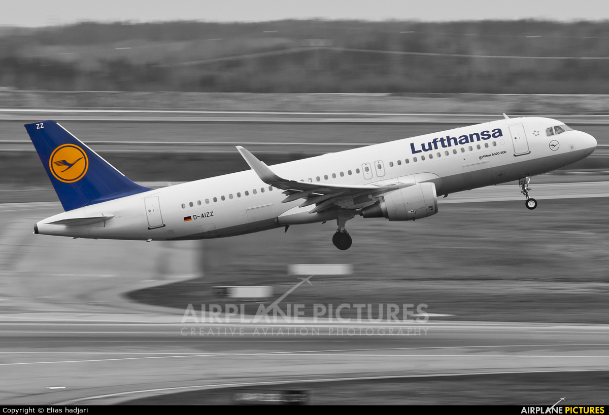 Lufthansa D-AIZZ aircraft at Helsinki - Vantaa