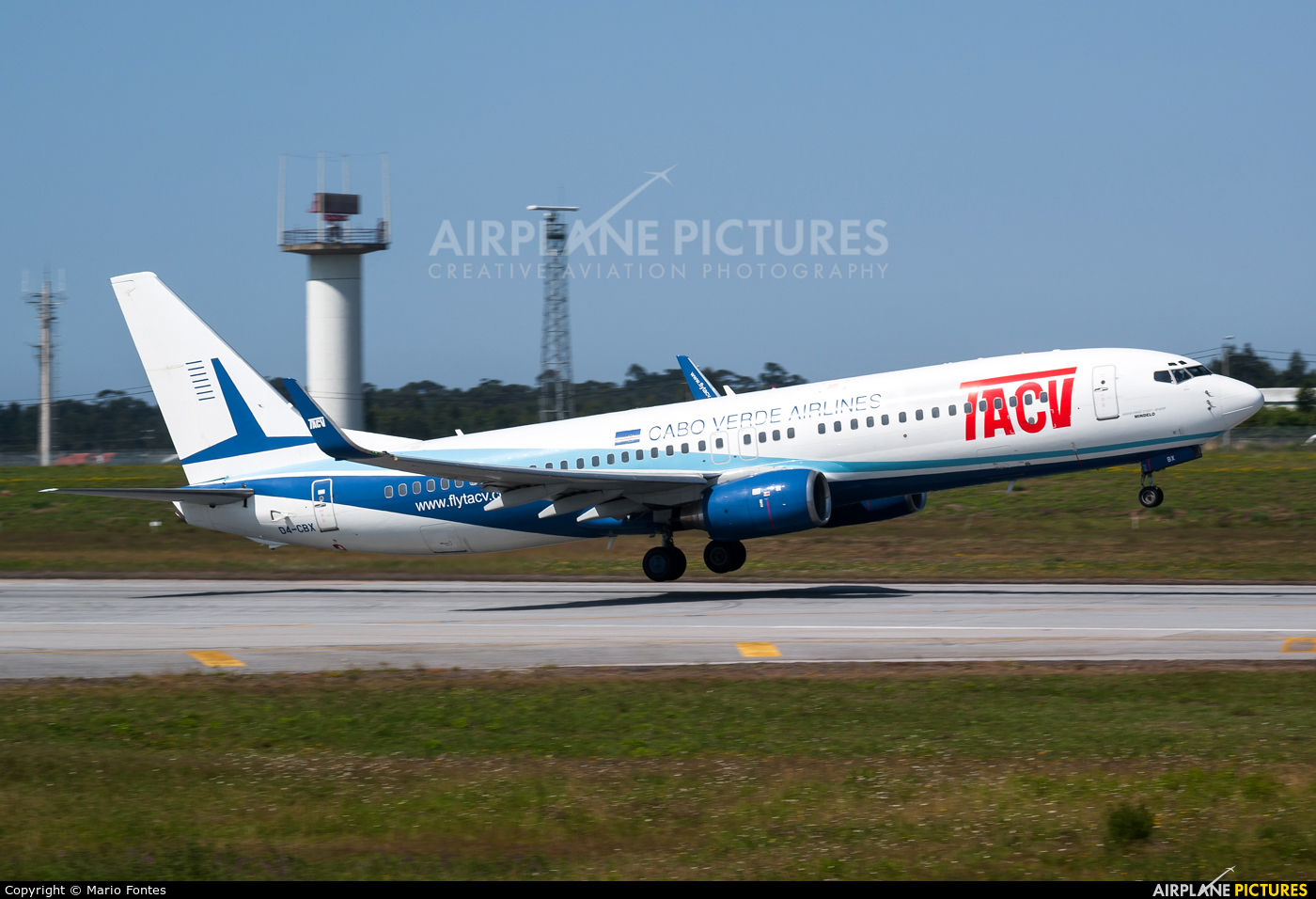 TACV-Cabo Verde Airlines D4-CBX aircraft at Porto