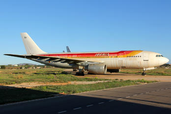 EC-DLG - Iberia Airbus A300