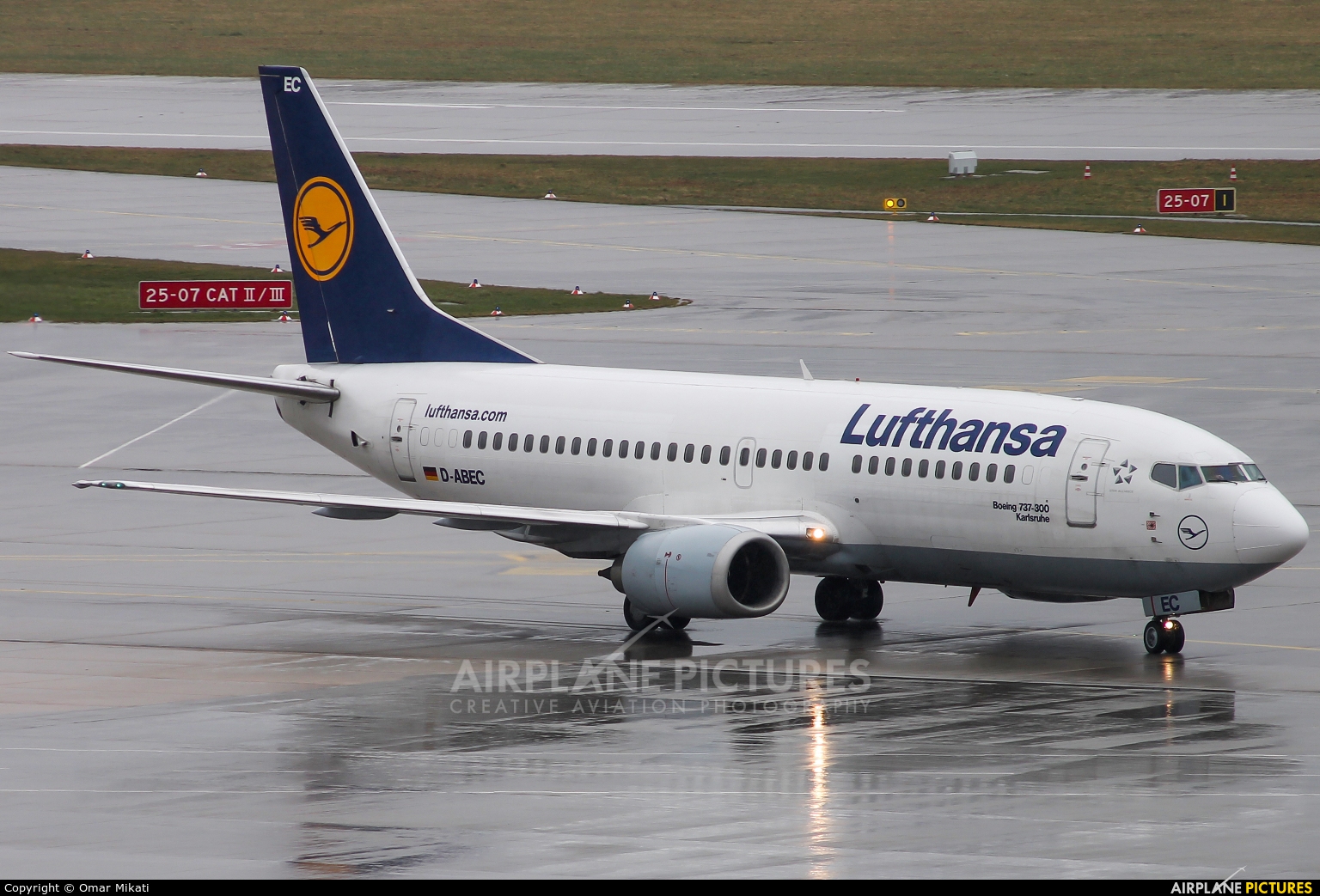 Lufthansa D-ABEC aircraft at Stuttgart