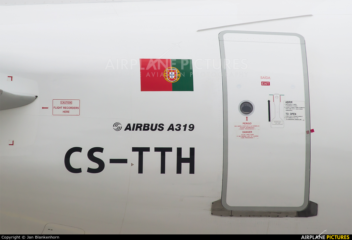 TAP Portugal CS-TTH aircraft at Frankfurt