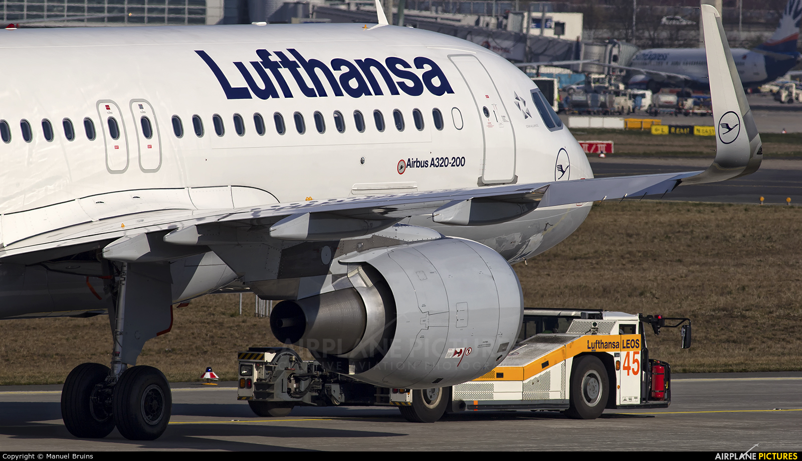 Lufthansa D-AIUG aircraft at Frankfurt