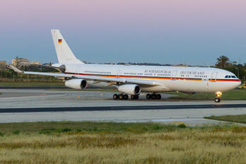 16+02 - Germany - Air Force Airbus A340-300