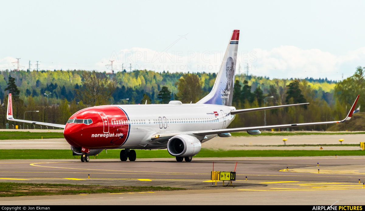 Norwegian Air Shuttle LN-NGF aircraft at Helsinki - Vantaa