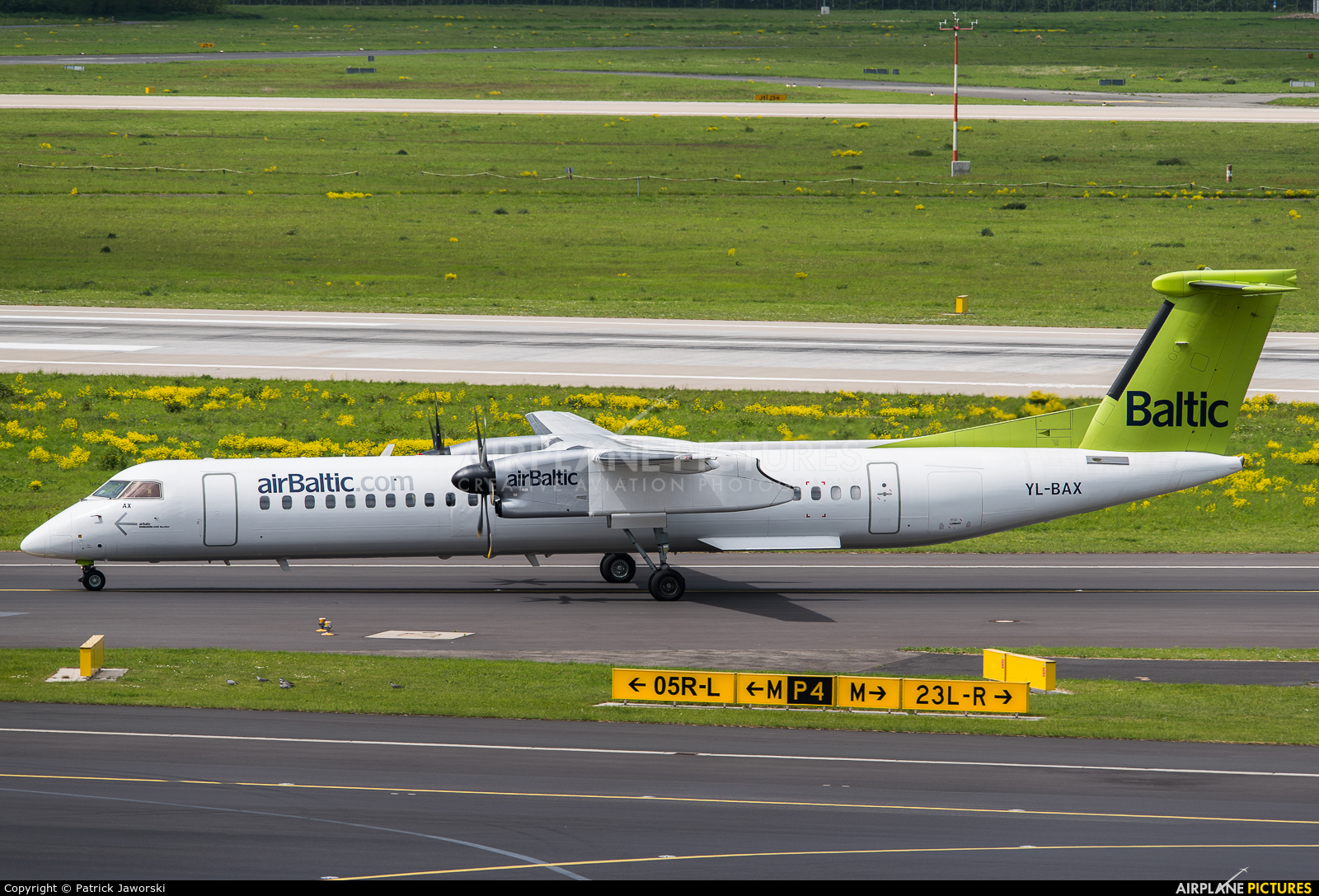 Air Baltic YL-BAX aircraft at Düsseldorf