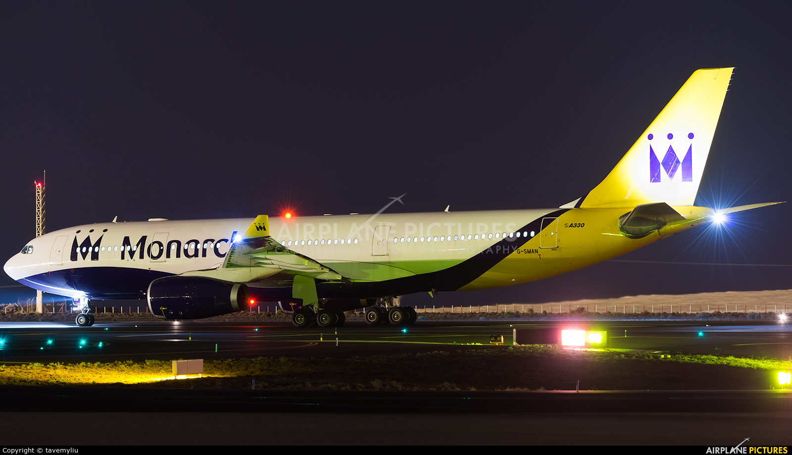Monarch Airlines G-SMAN aircraft at Tenerife Sur - Reina Sofia