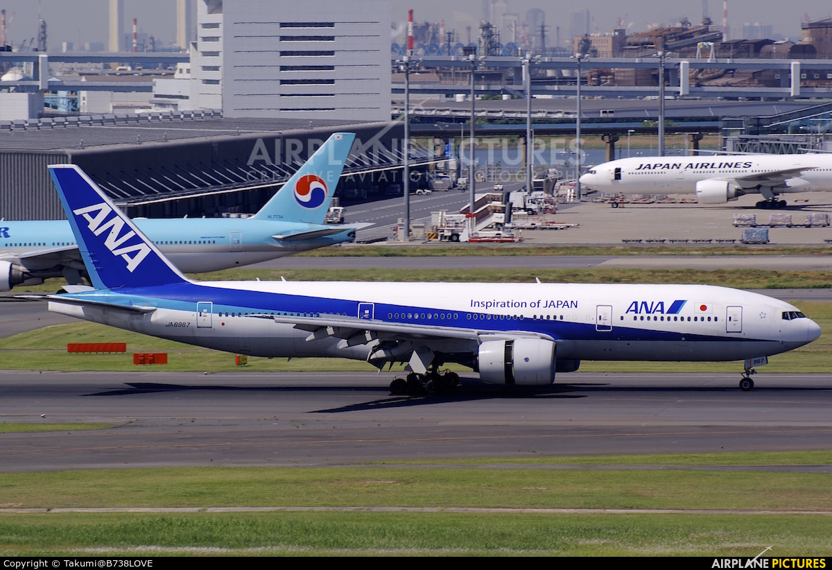 ANA - All Nippon Airways JA8967 aircraft at Tokyo - Haneda Intl