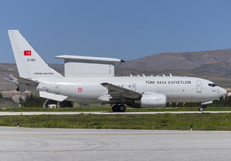 13-002 - Turkey - Air Force Boeing 737-700