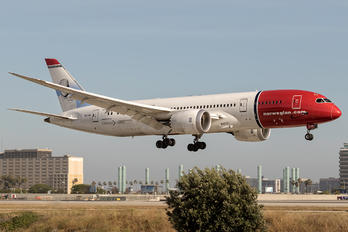 EI-LNB - Norwegian Long Haul Boeing 787-8 Dreamliner