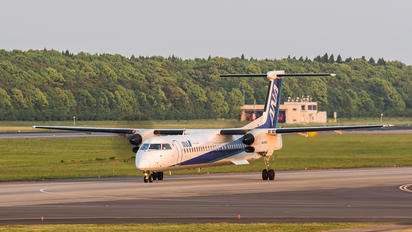 JA854A - ANA Wings de Havilland Canada DHC-8-400Q / Bombardier Q400