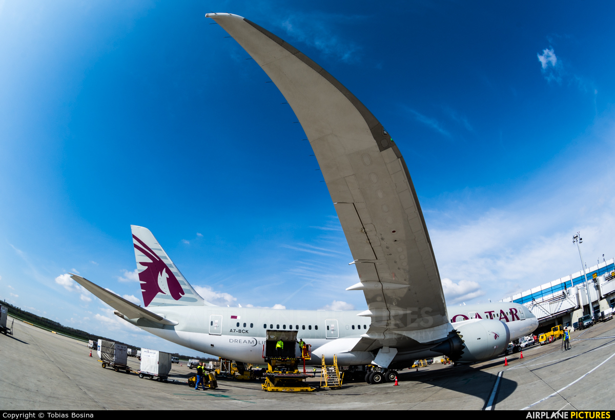 Qatar Airways A7-BCK aircraft at Vienna - Schwechat