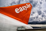 G-EZWE - easyJet Airbus A320 aircraft