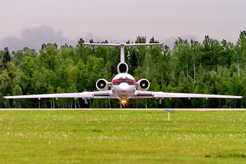EW-85815 - Belarus - Government Tupolev Tu-154M