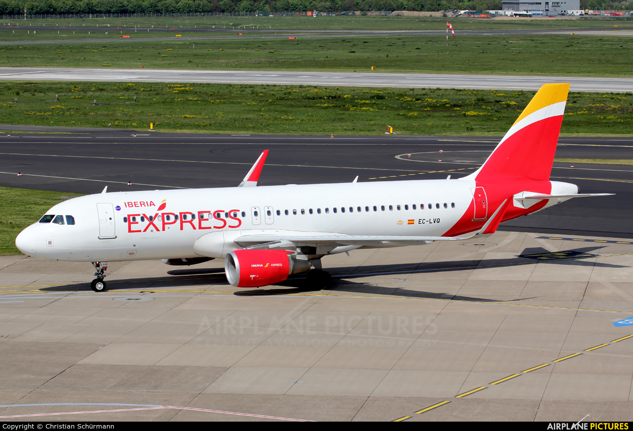 Iberia Express EC-LVQ aircraft at Düsseldorf