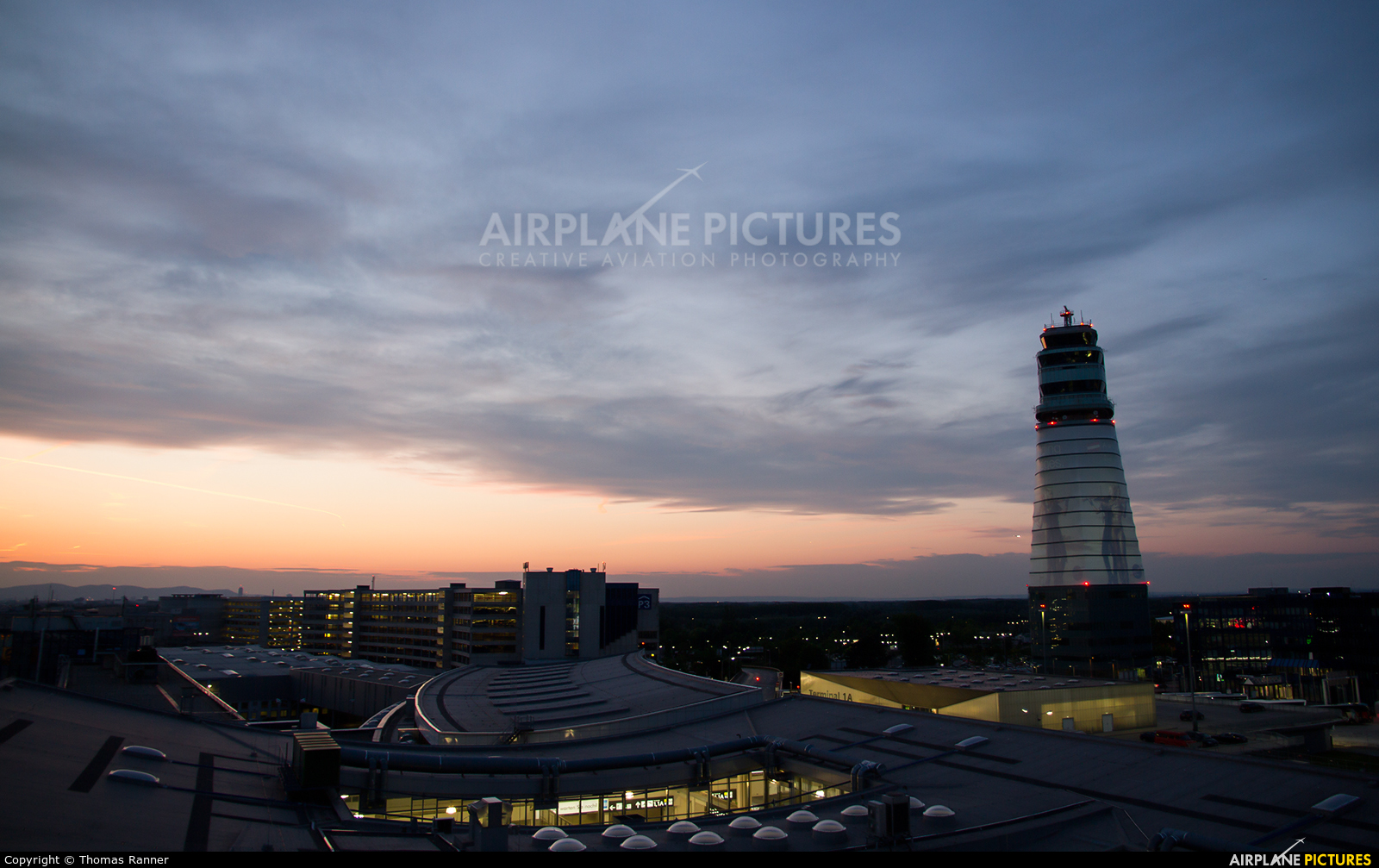 airport-overview-airport-overview-overall-view-at-vienna
