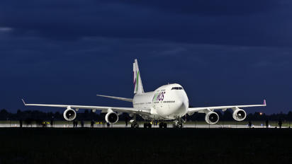 EC-LNA - Wamos Air Boeing 747-400