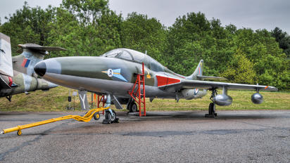 XL565 - Royal Air Force Hawker Hunter T.7