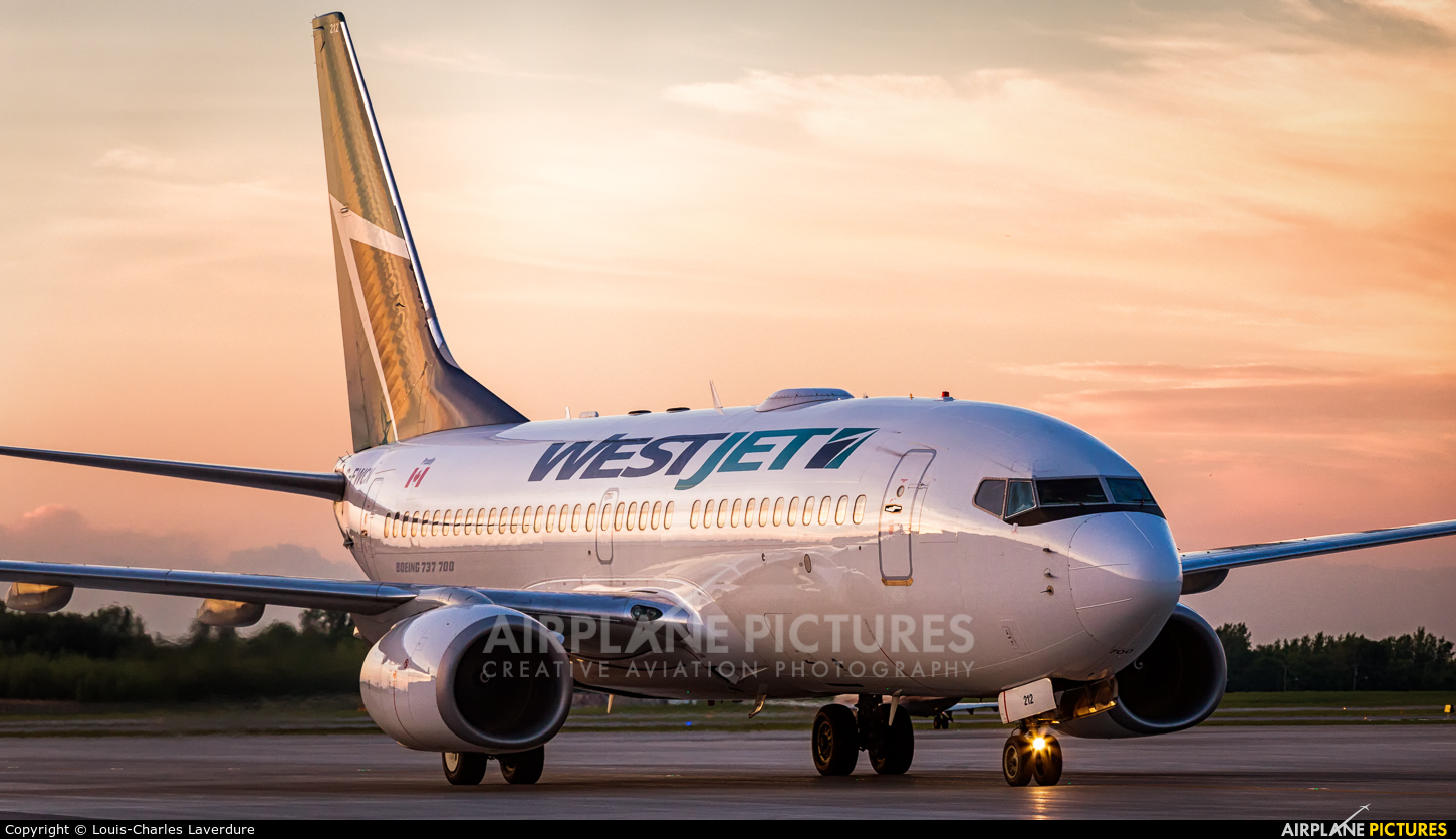 WestJet Airlines C-FWCN aircraft at Montreal - Pierre Elliott Trudeau Intl, QC