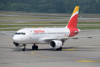 EC-MFO - Iberia Airbus A319
