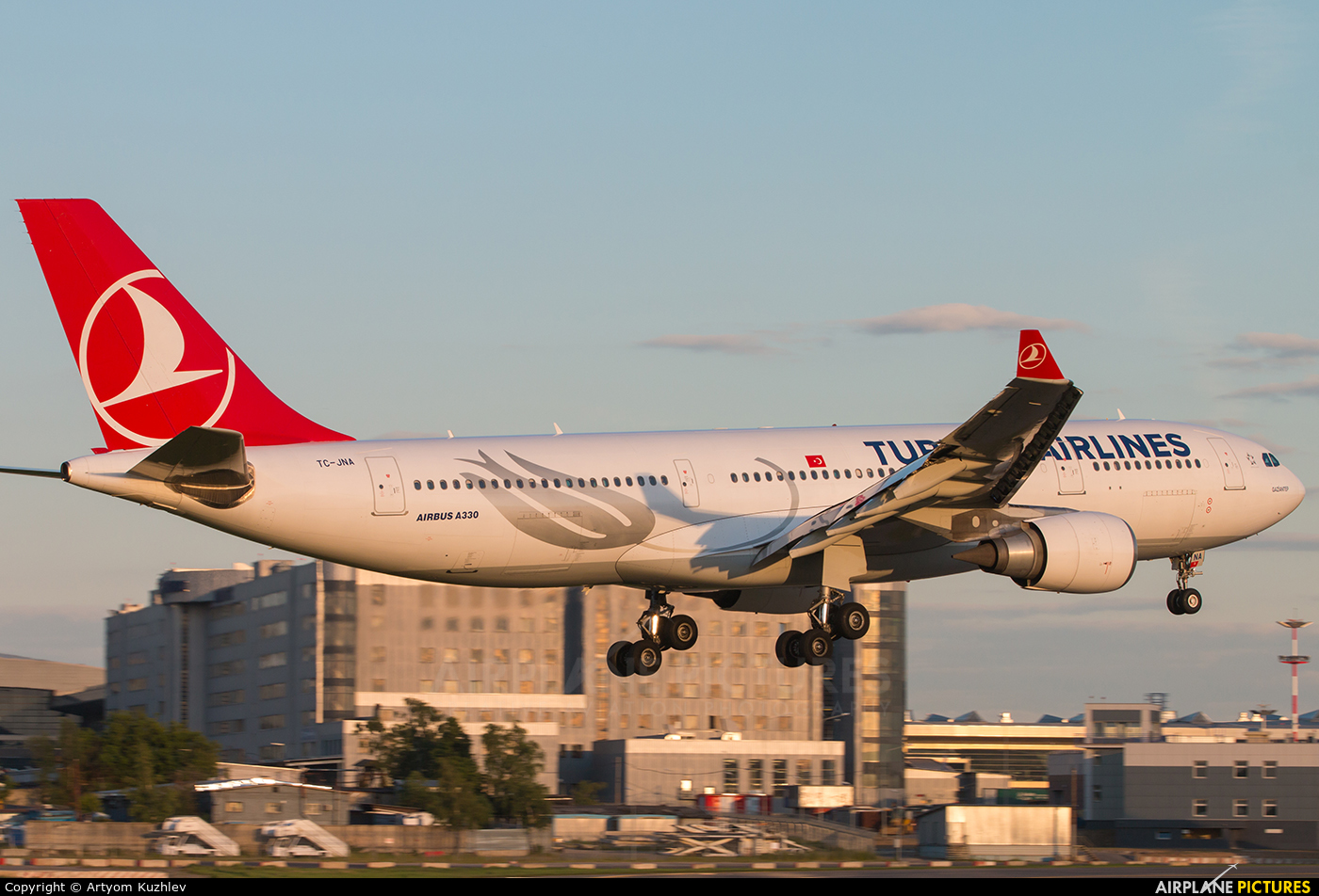 Turkish Airlines TC-JNA aircraft at Moscow - Vnukovo