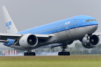 PH-BQN - KLM Asia Boeing 777-200ER