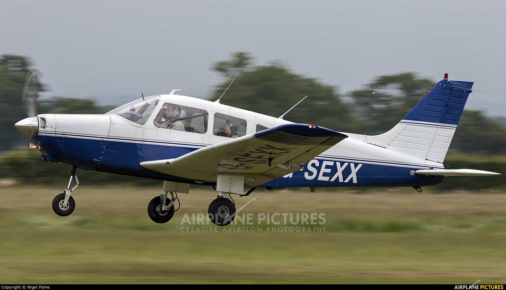 Private G-SEXX aircraft at Lashenden / Headcorn