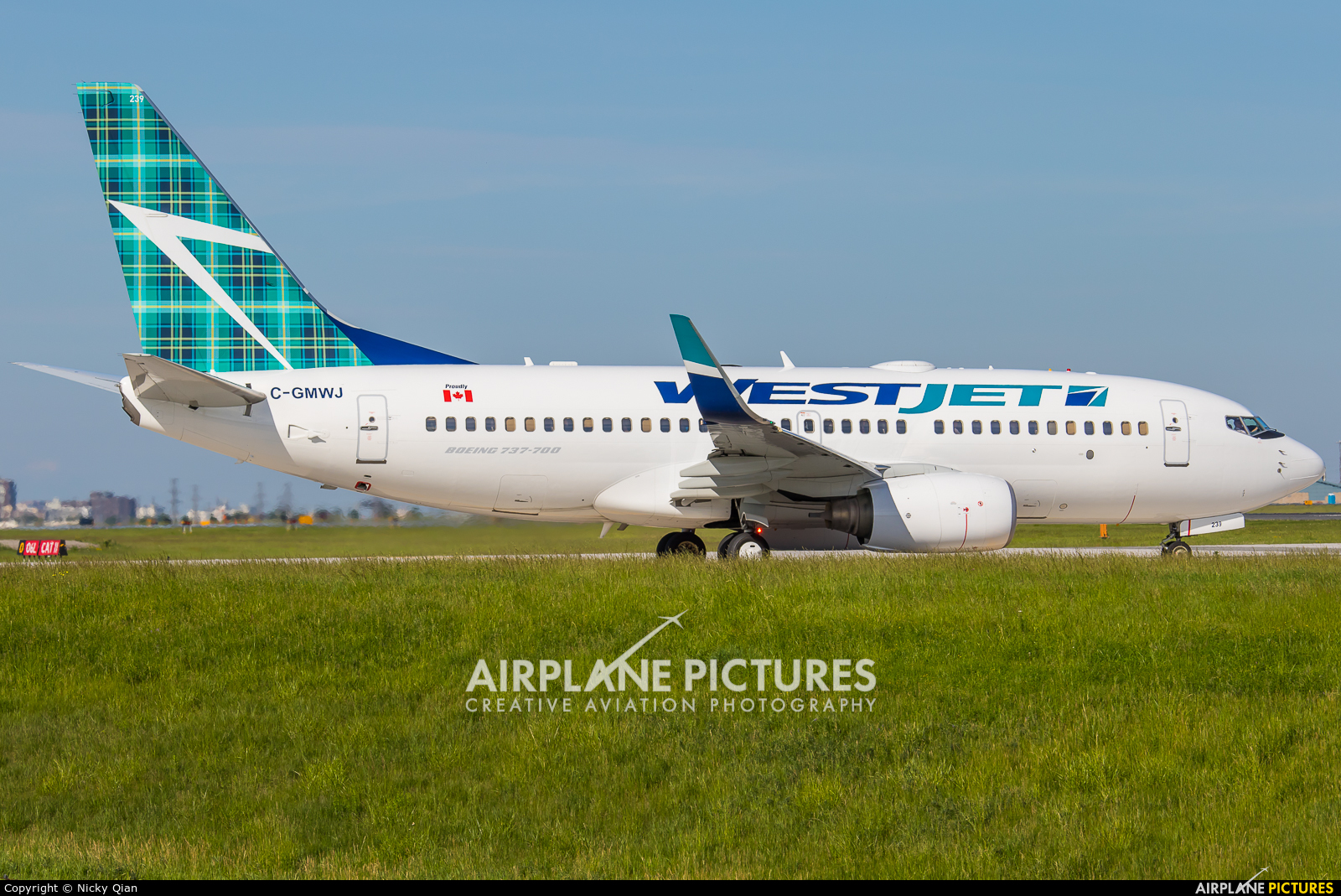 WestJet Airlines C-GMWJ aircraft at Toronto - Pearson Intl, ON