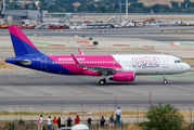 HA-LYQ - Wizz Air Airbus A320 aircraft