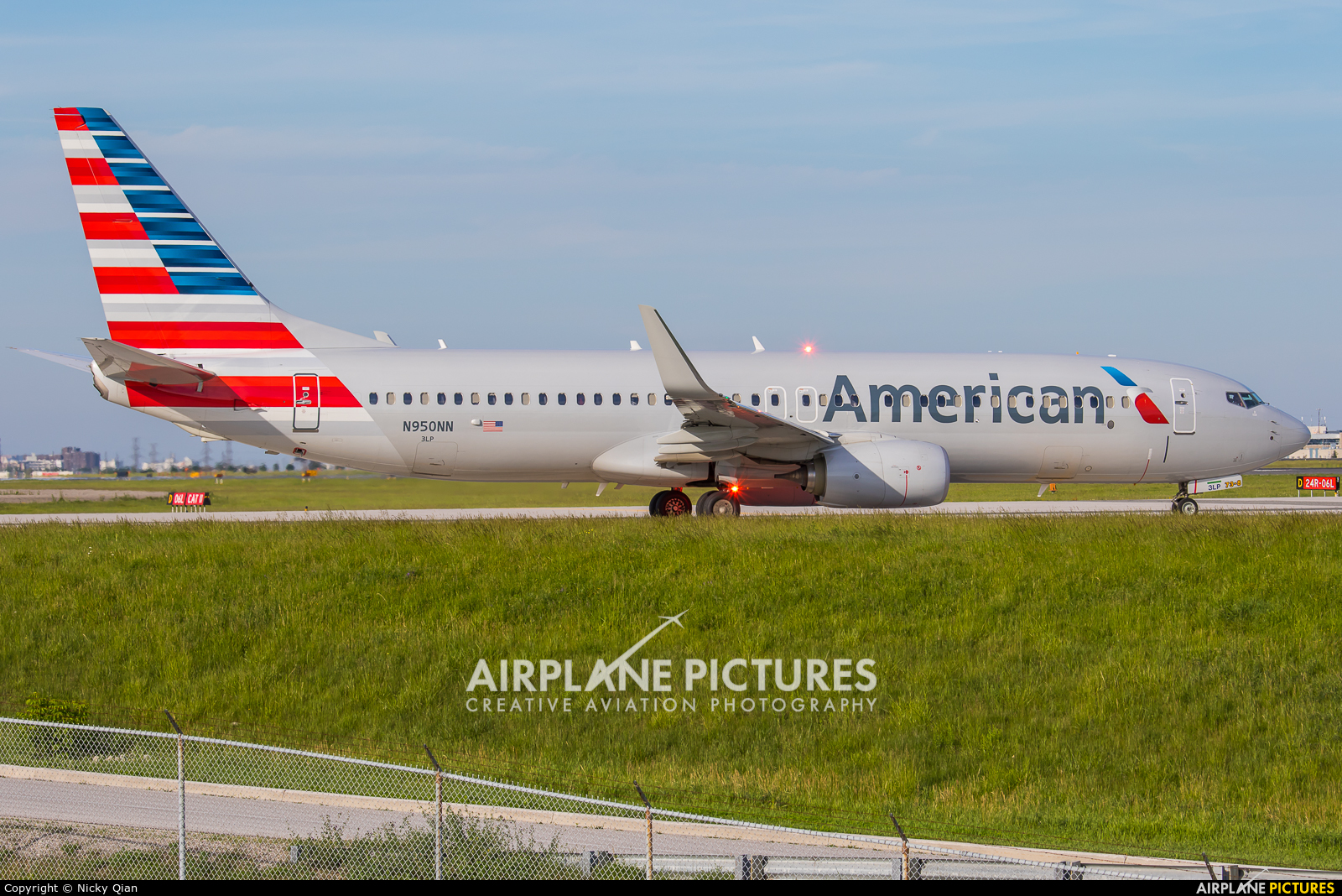 American Airlines N950NN aircraft at Toronto - Pearson Intl, ON