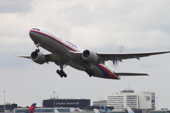 9M-MRJ - Malaysia Airlines Boeing 777-200ER